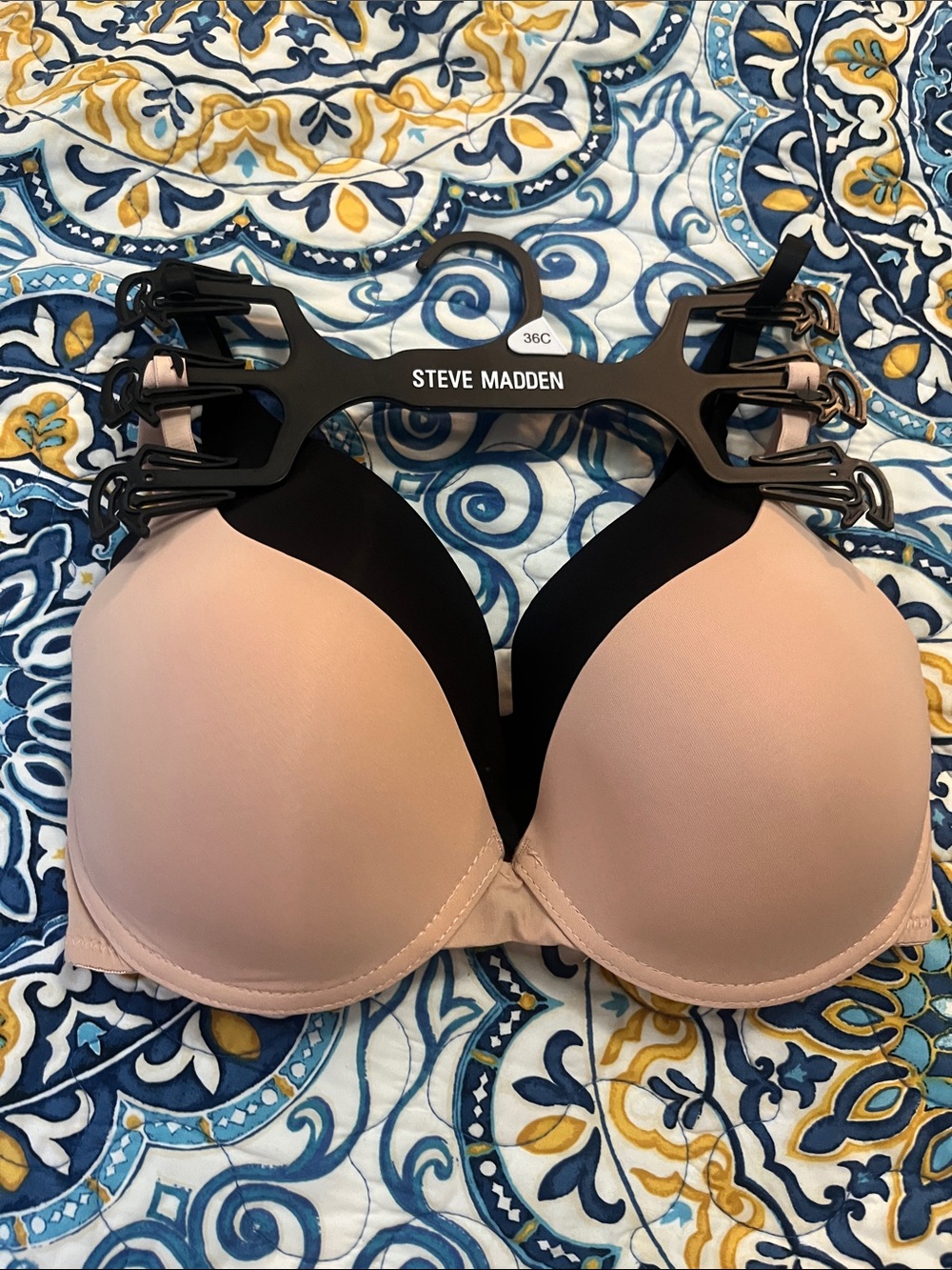 NWOT Steve Madden Nude and Black Padded Push-Up Bras